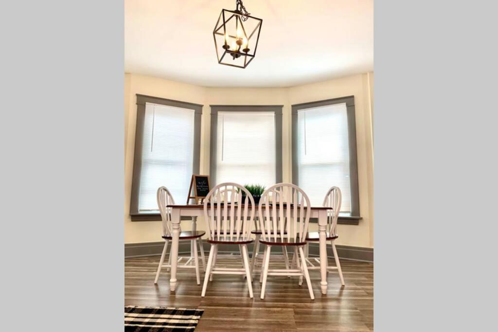 6Br Retreat-Great For Reunions And Getaways Minutes From Niagara Falls Zewnętrze zdjęcie